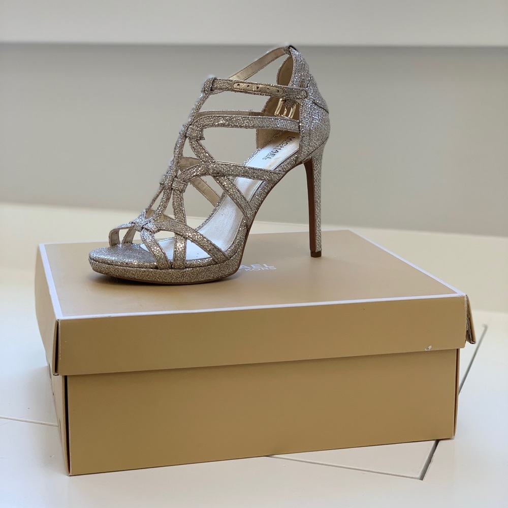 New in Box Michael Kors Sandra Platform Heels